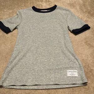 Like New Calvin Klein Top